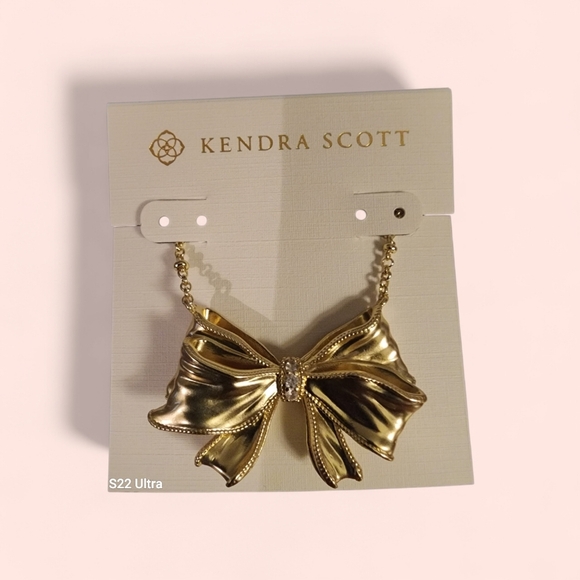 Kendra Scott ×LoveShackFancy Gold Bow With Crystal Necklace Limited New - Picture 7 of 9